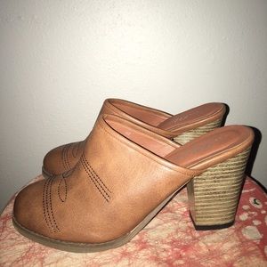 Midnight Velvet heeled mules